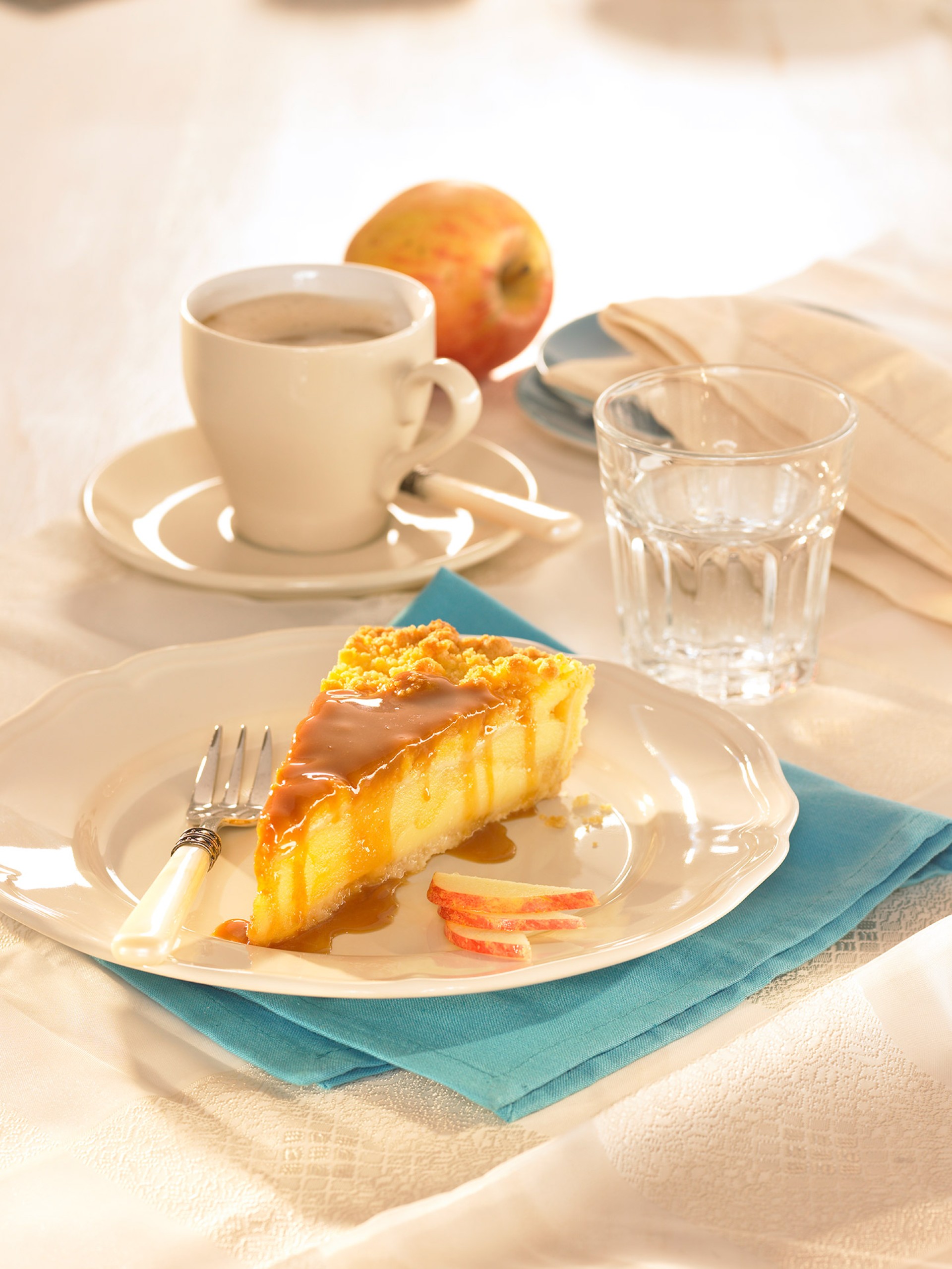 Tarte Maçã/Caramelo Crumble Congelada Vandemoortele 4x1,8 kg Tarte Maçã/Caramelo Crumble Congelada Vandemoortele 4x1,8 kg