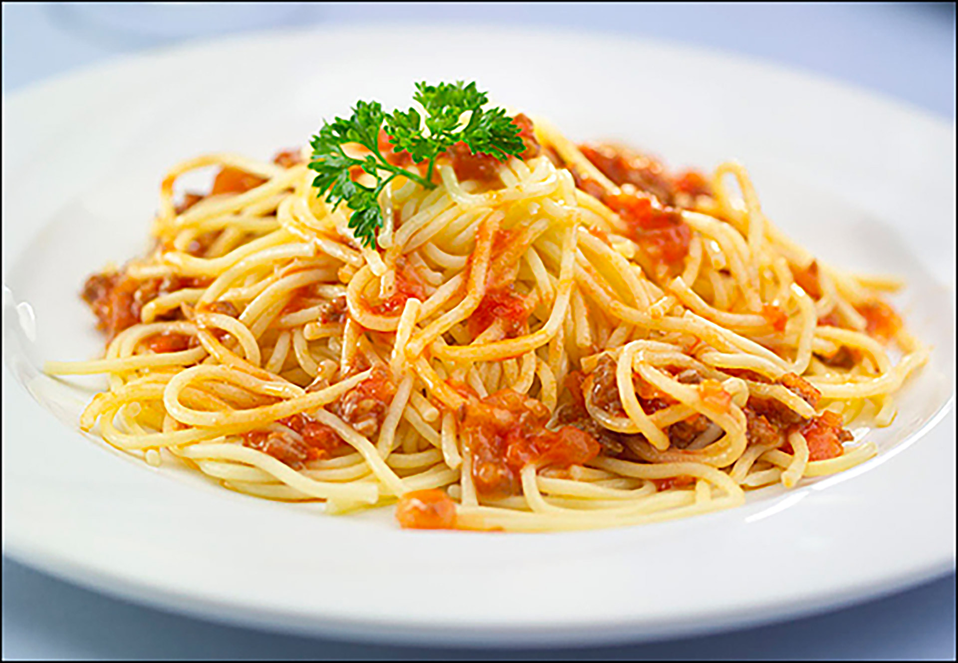 Esparguete Bolonhesa Congelado Tutti 12x350 g Esparguete Bolonhesa Congelado Tutti 12x350 g