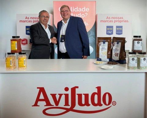 AVILUDO REFORA LIGAO AO SETOR DO TURISMO NO ALGARVE